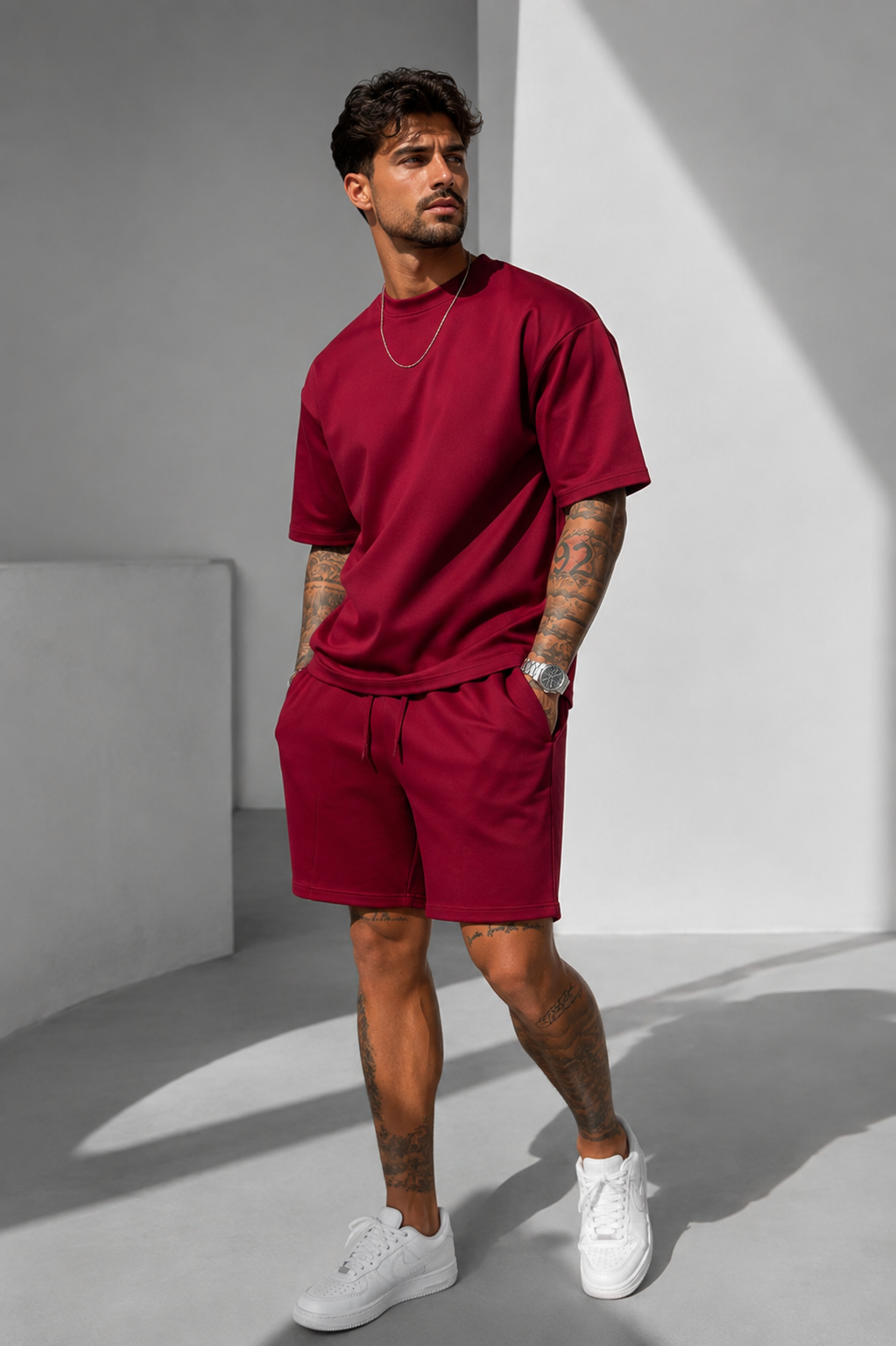 Wine Red set, standing